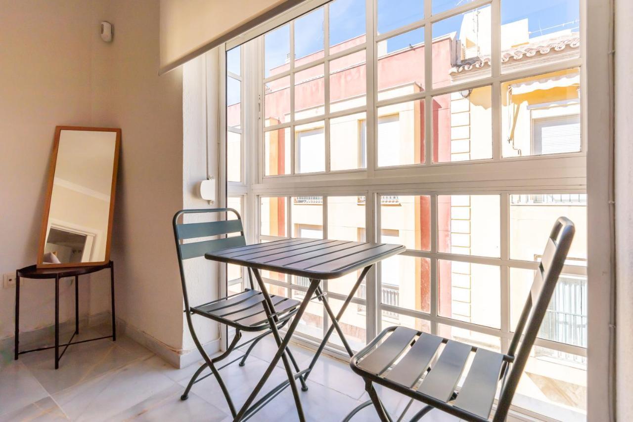 شقة مالقة  في Apartamento Centrico La Victoria المظهر الخارجي الصورة